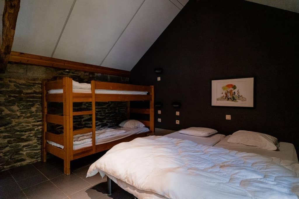 Rustig Gelegen Gite Nabij Houffalize Exterior foto